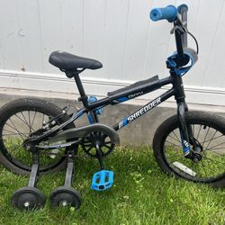 Haro 16” shredder includes training wheels