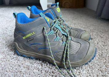 Kids Merrell Hiking Boots - size 4.5