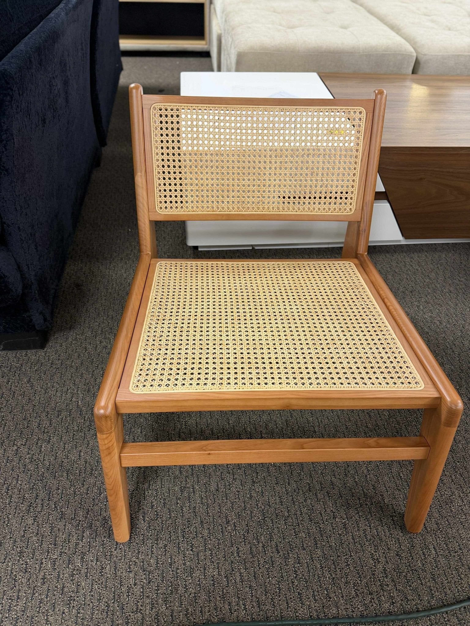 Nook Back Support Floor Seating Chair, Japanese-Style Wood Lounge Chair with Rattan Seat, Comfortable Single-Seat Relaxation Chair for Balcony, Living