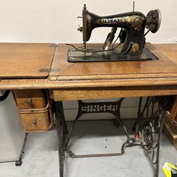 Antique Singer Sewing Machine And Desk G-Series