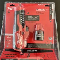 Milwaukee M12 Trap Snake Auger Power Driver Kit