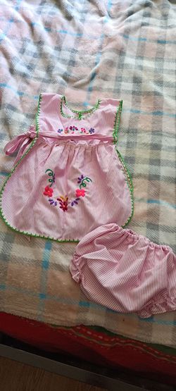 Girls' clothing Different prices