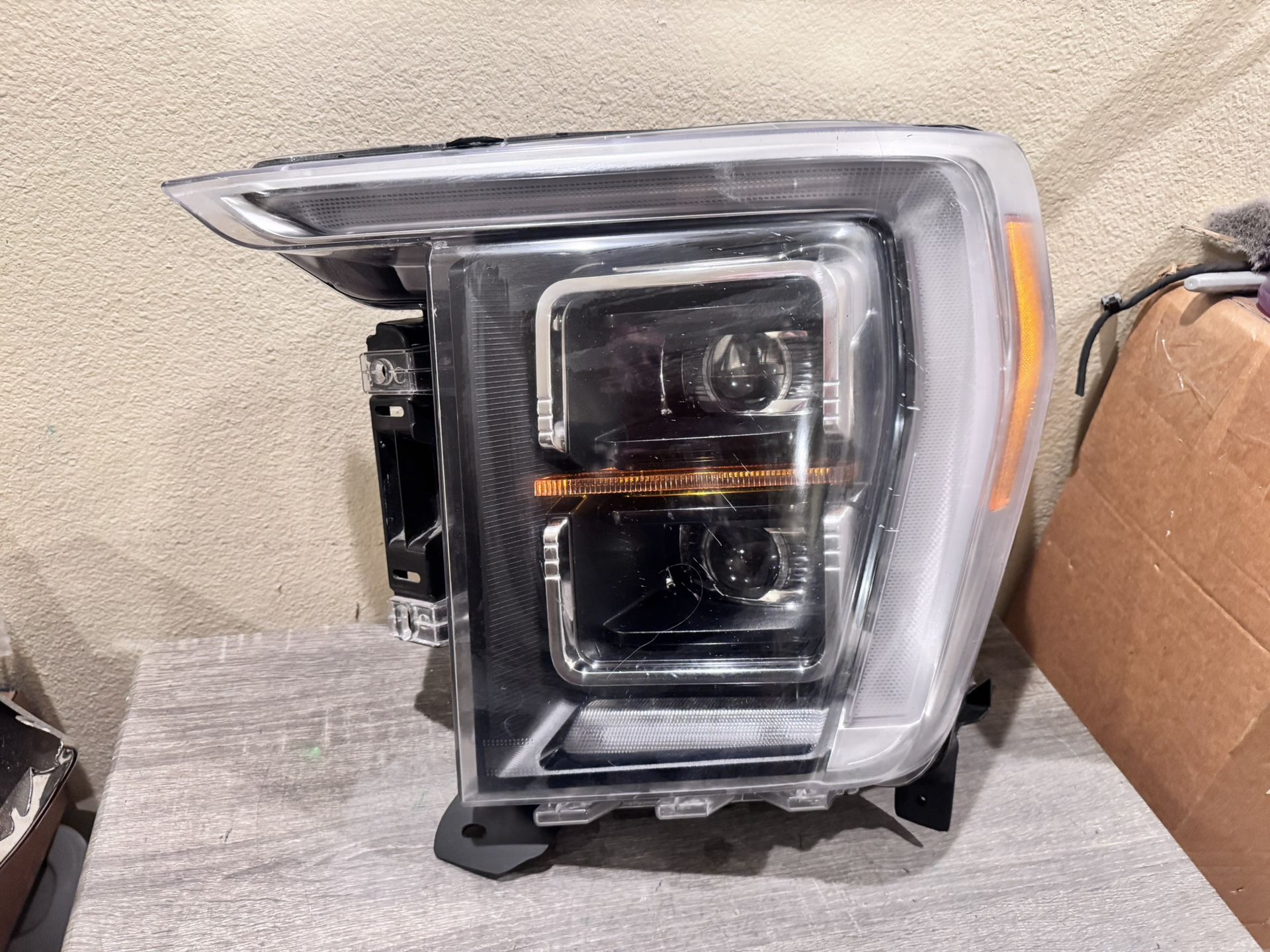 2021 To 2023 FORD F150 LH HEADLIGHT LED