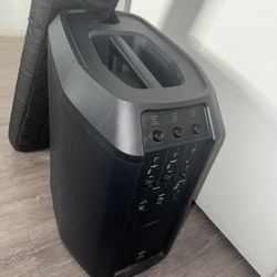 Bose L1 Pro8 Portable PA System With Bluetooth