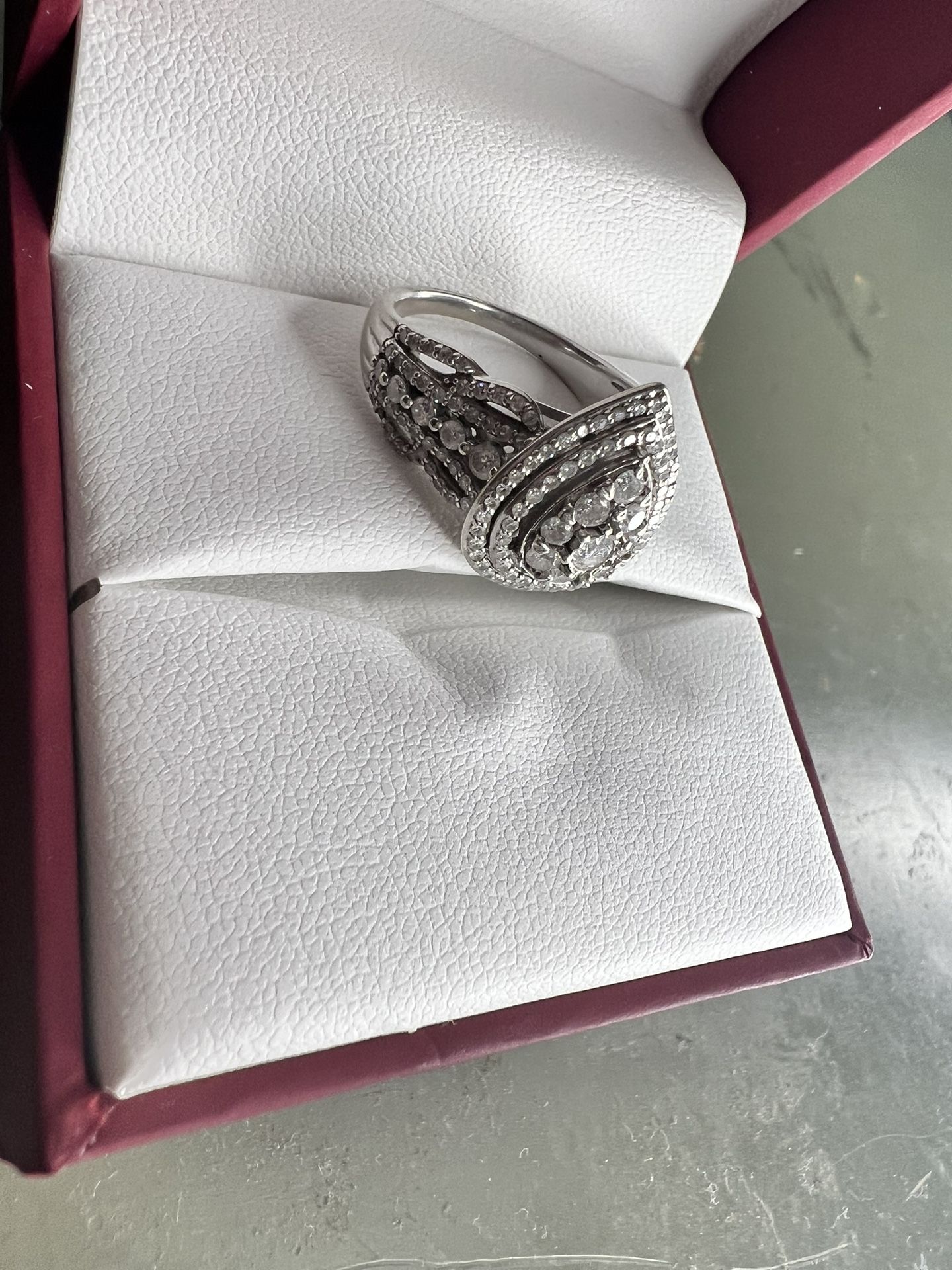 10ct White Gold Diamond Engagement Ring