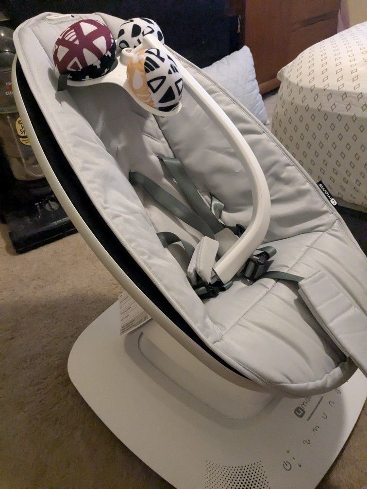 4Moms Mama Roo Swing