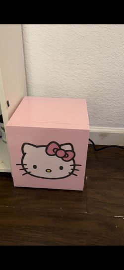 Hello Kitty Fridge