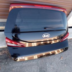 2020-2022 Kia Soul Complete Hatchback With All The Accessories And Light Assembly OEM 