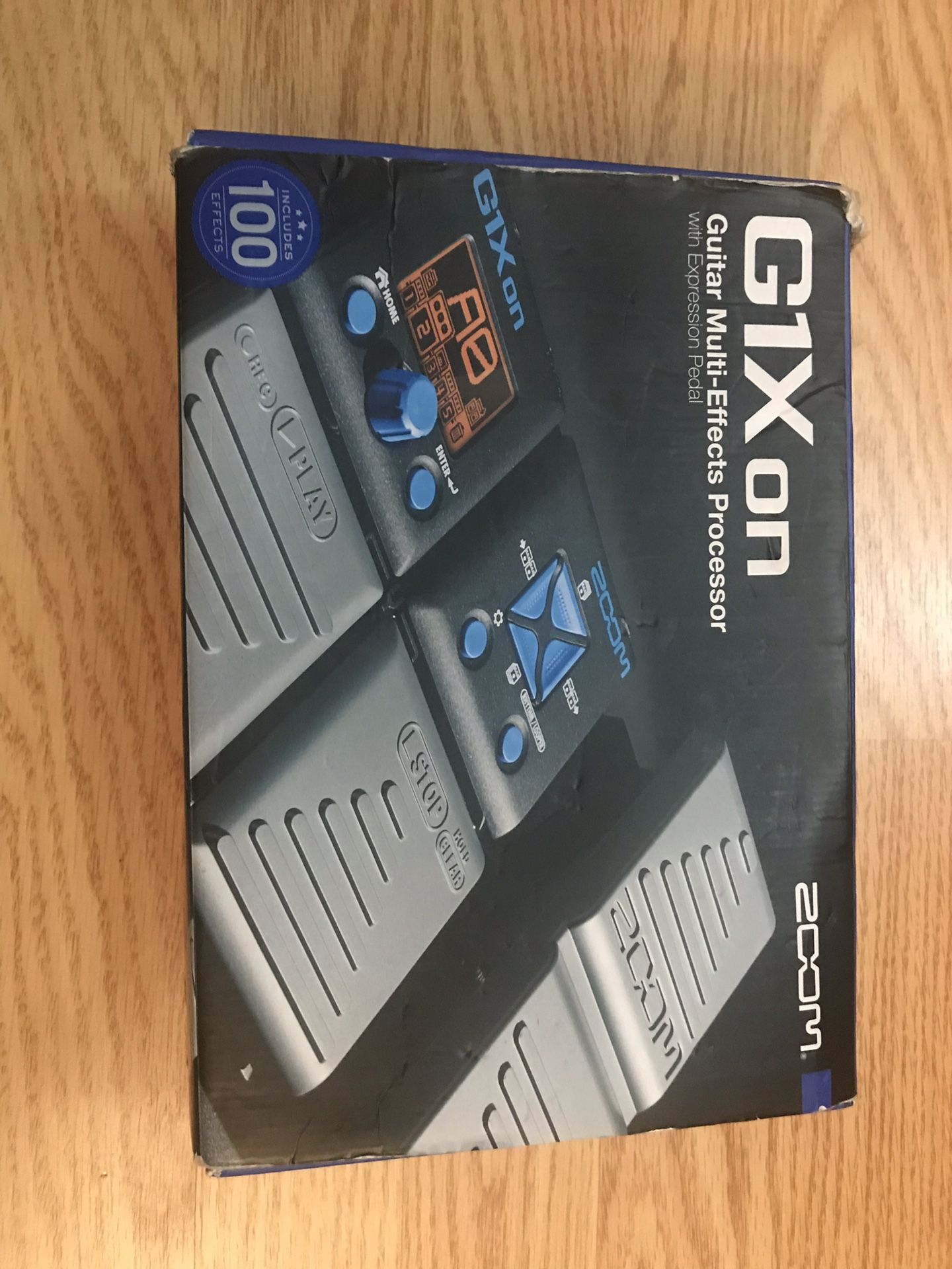 ZOOM G1Xon Multi Effects and Looper Pedal (Like New)