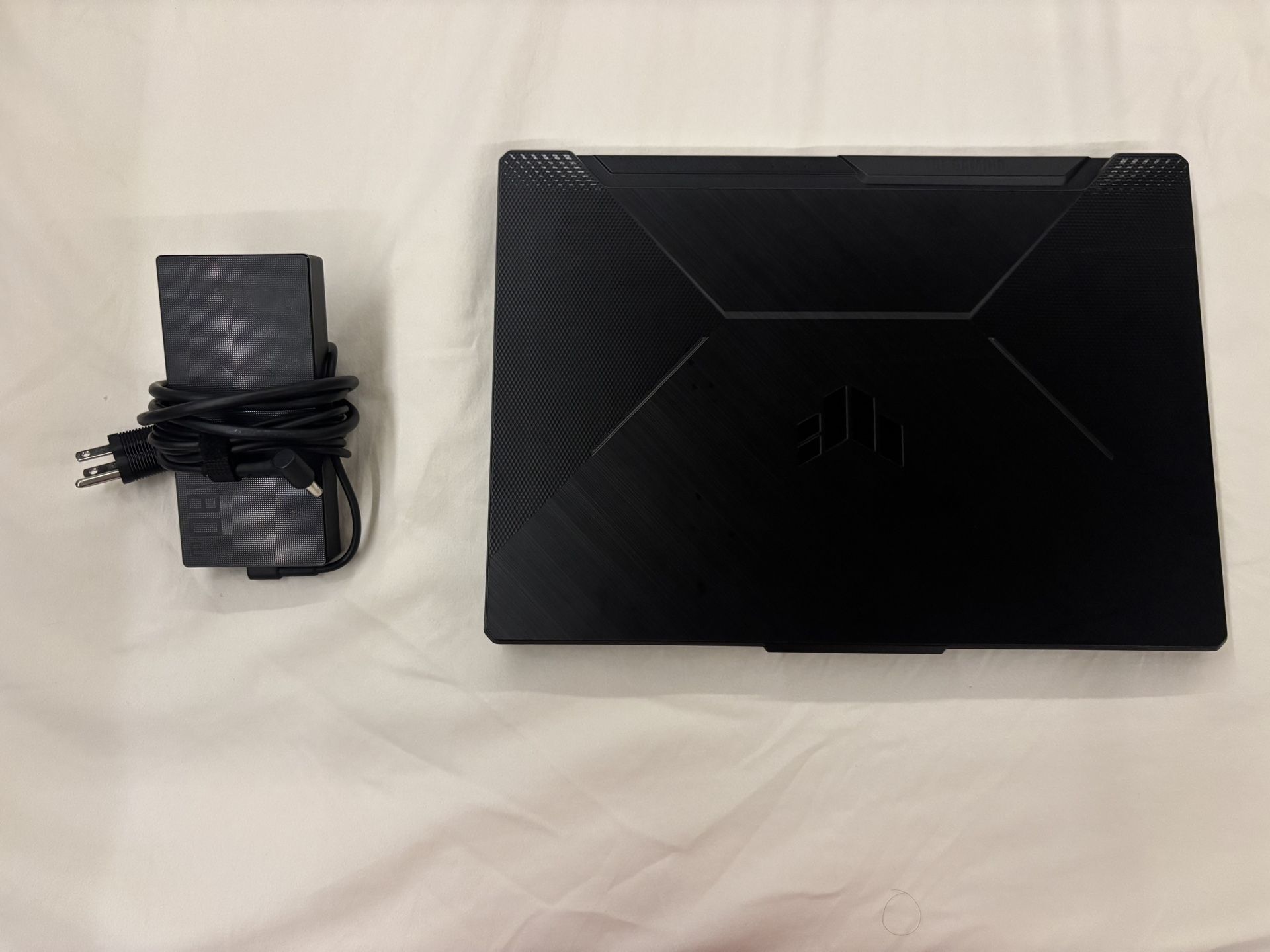 F15 ASUS GAMING LAPTOP