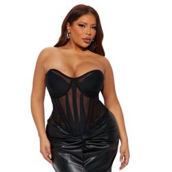 Size 2X Fashion Nova Corset Top