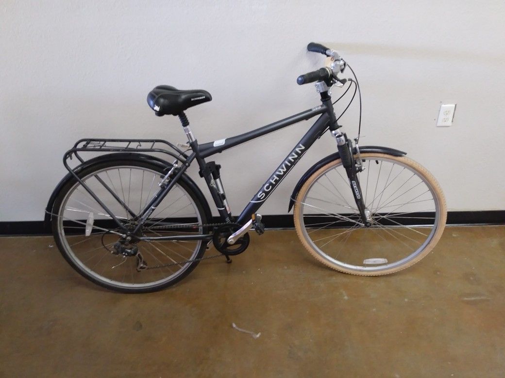Schwinn city best sale 7
