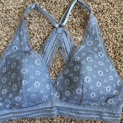 NEW Victoria’s Secret Racerback Lace Bralette Large