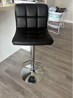 Black Bar Stools (4)
