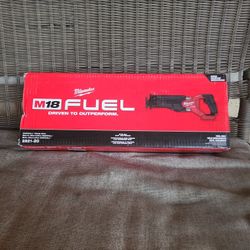 Milwaukee M18 Fuel Sawzall