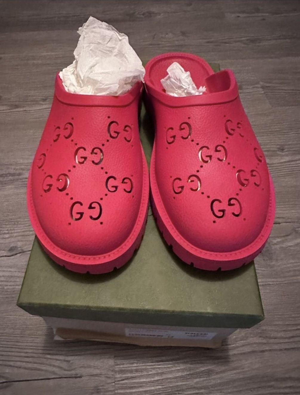 Gucci Slides Men’s