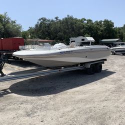 2000 Tahoe Deck boat 