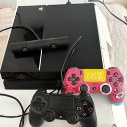 PS4 Console Bundle – 2 Controllers, Camera & 3 Games