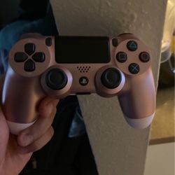 PS4 Controller