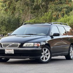 2005 Volvo V70