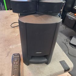 Bose Cenemate theater system excellent condition NOT BLUETOOTH pick up only ITS AVAILABLE PRICE IS FIRM 
