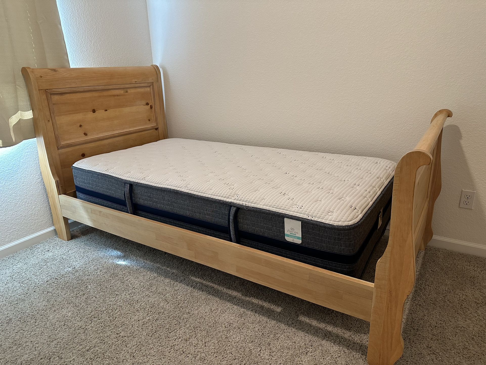 Twin Bedroom Set