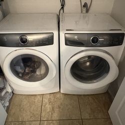 Washer And Dryer Set