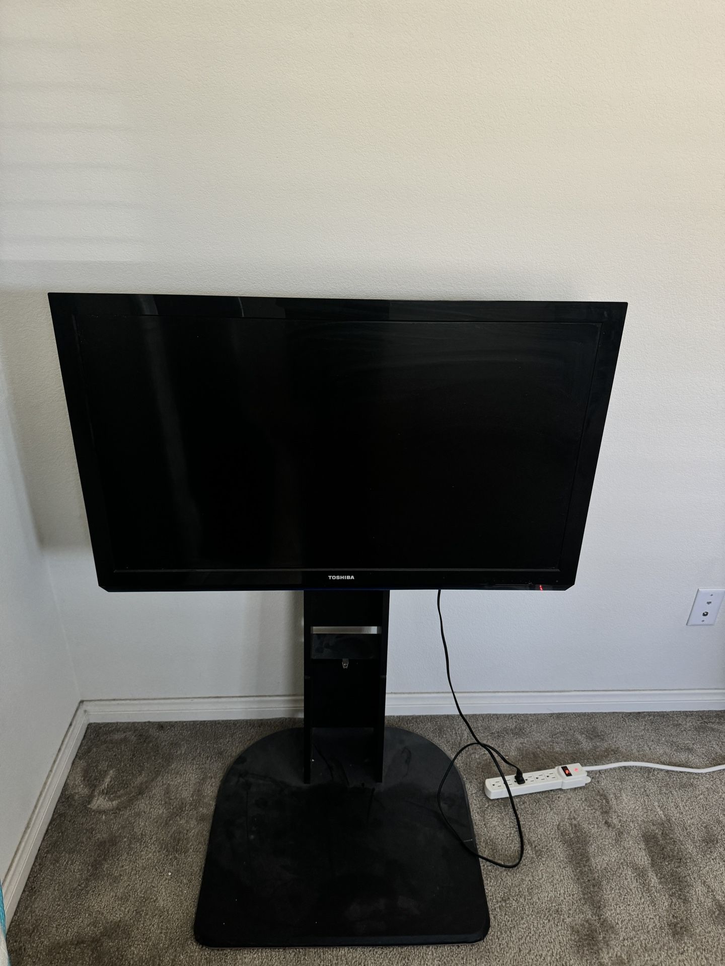 40’ Toshiba TV with stand