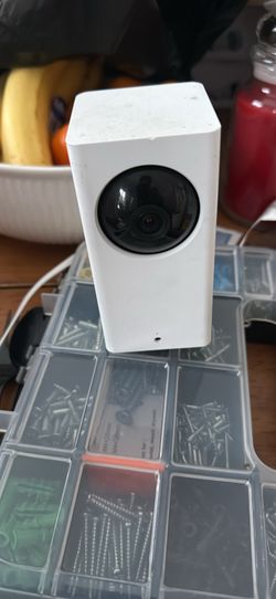 Wyze Cam Pan v2 1080p Pan/Tilt/Zoom Wi-Fi Indoor Smart Home Camera with Color Night Vision
