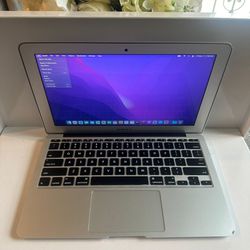 Apple MacBook Air A1465 11” Laptop Intel i5 4GB RAM 128GB SSD MacOS Monterey - $129
