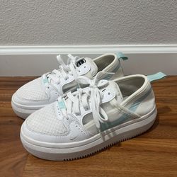 Nike Womens White Court Vision Alta CW6536-100 Lace Up Sneaker Shoes Size 5.5