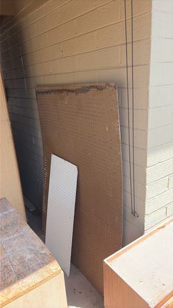 Free pegboard