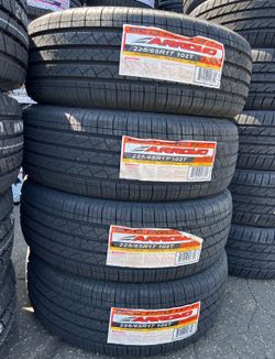 ‼️📲225/65/17 vendo set de llantas nuevas Arroyo