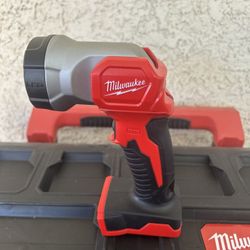 Milwaukee M18 LED Spotlight