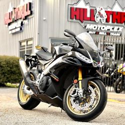 2023 Aprillia RSV4 1100 FACTORY 