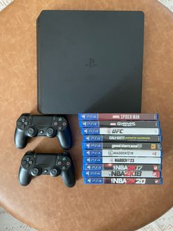 PS4 Slim 1TB Bundle