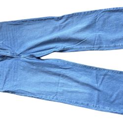 Women’s Levi Jeans