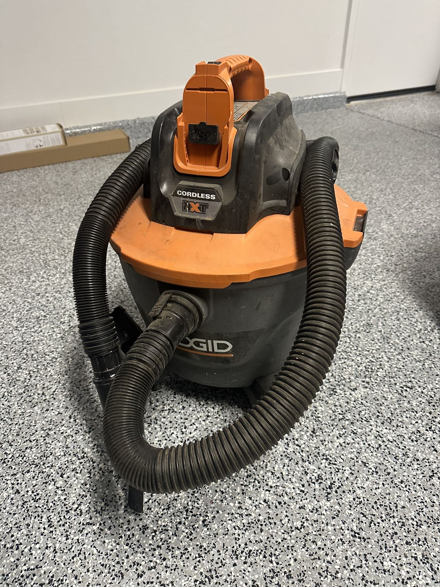 Rigid Cordless Shop Vac