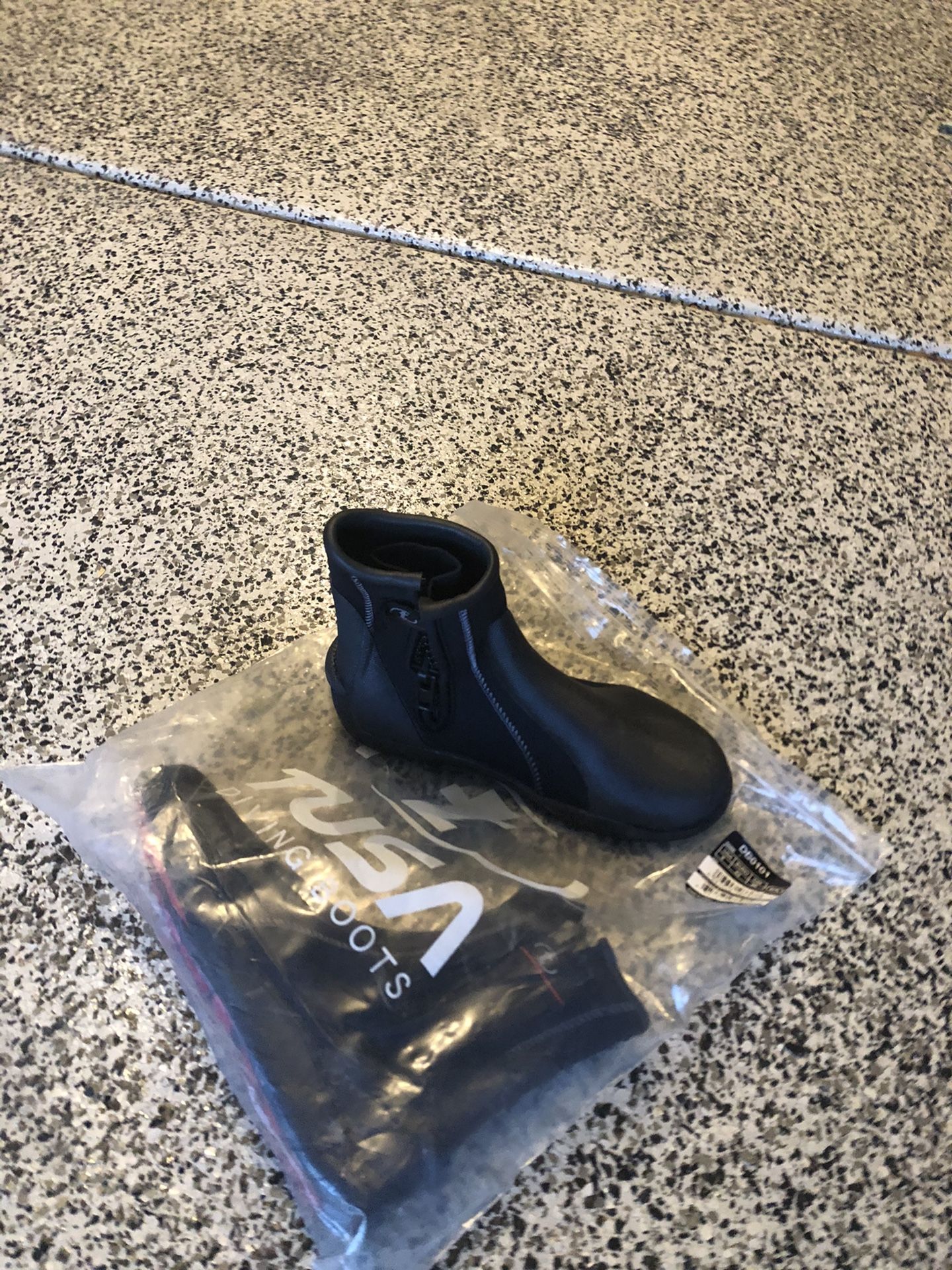 Diving Tusa boots