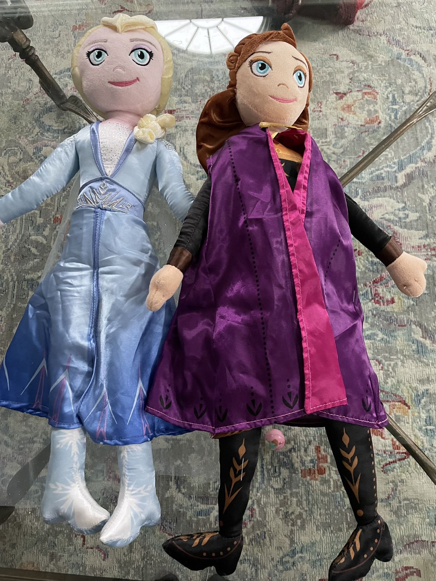 Disney Frozen Elsa & Ana Dolls