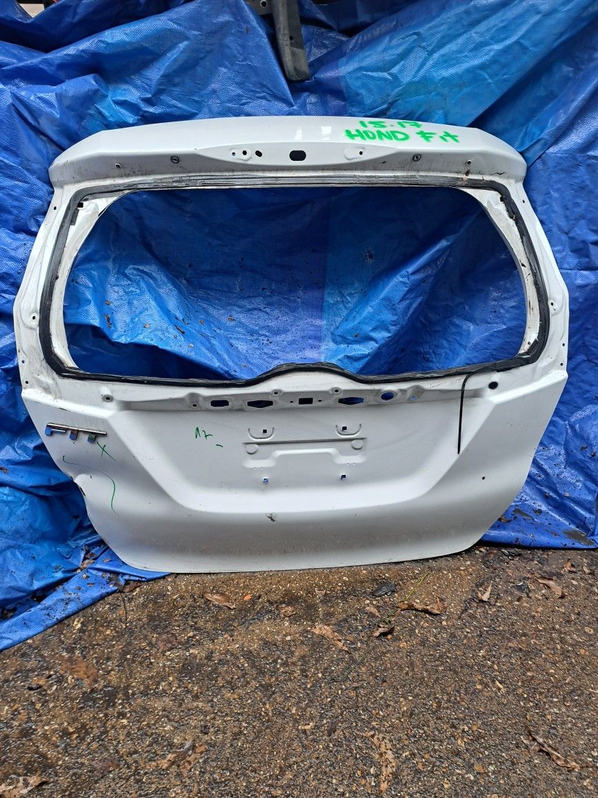 Cajuela De Honda Fit 15 Al.17