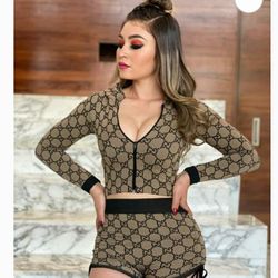 2pc shirt set fits s/m/large