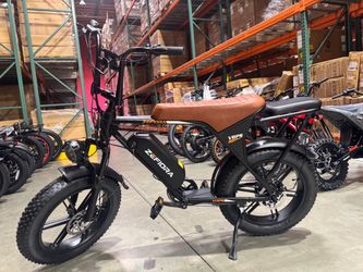 Long-seat electric bicycle