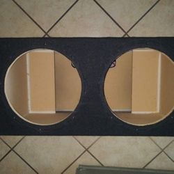 12in Dual Subwoofer Box  $50!!!!!