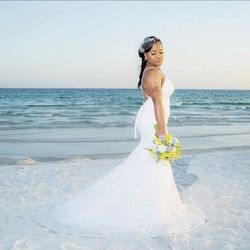 White Wedding/Prom Dress Thumbnail
