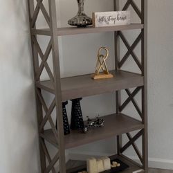 Bookshelf 