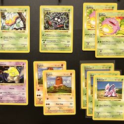 Vintage Pokemon Base Set Shadowless in Mint to Near Mint Condition $4 EACH