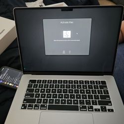 Apple MacBook Air 15 In