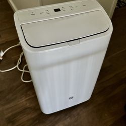 Portable AC Just Like New