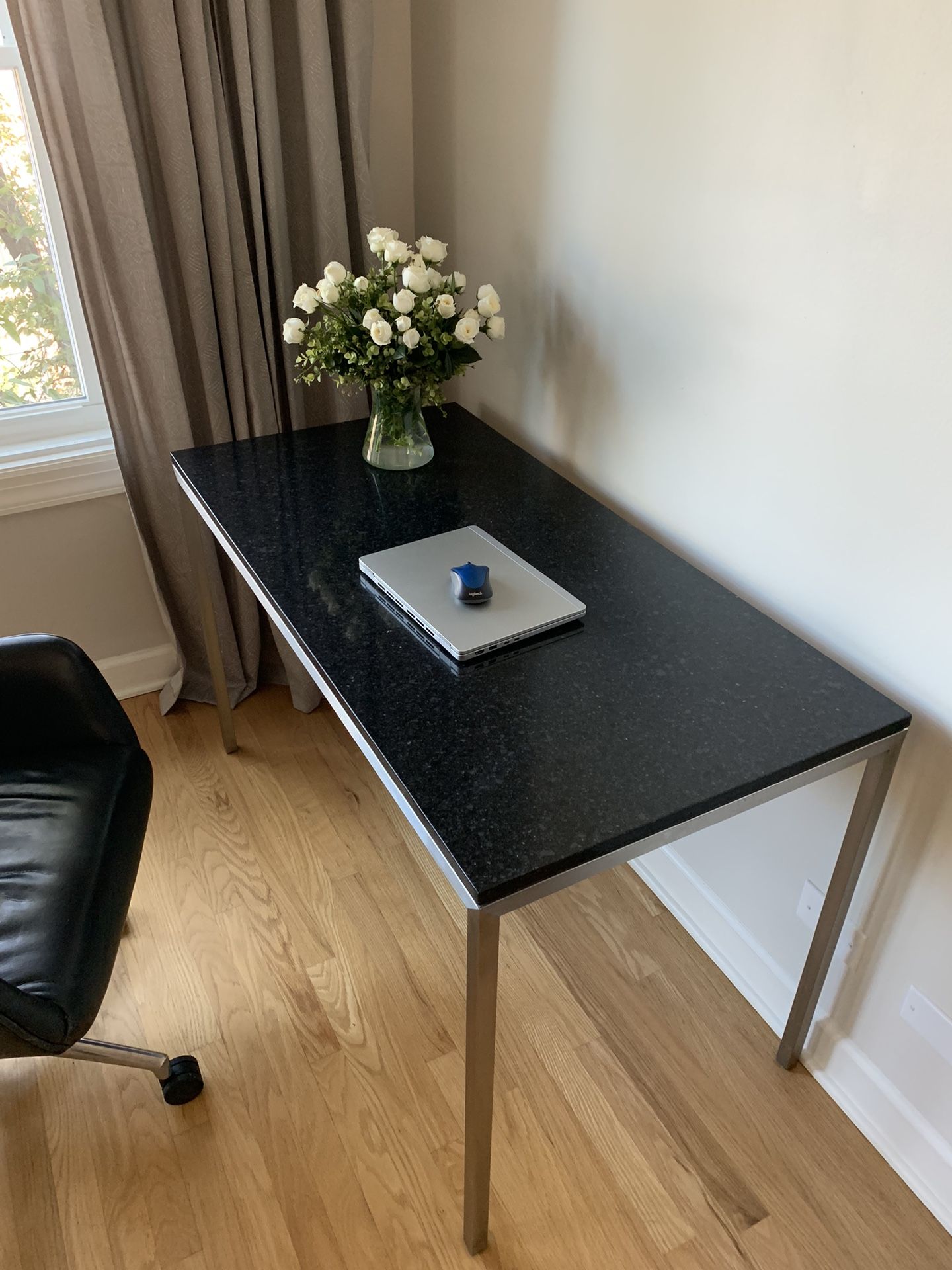Room And Board Table Black quartz top Dinning Table Kitchen Table Desk